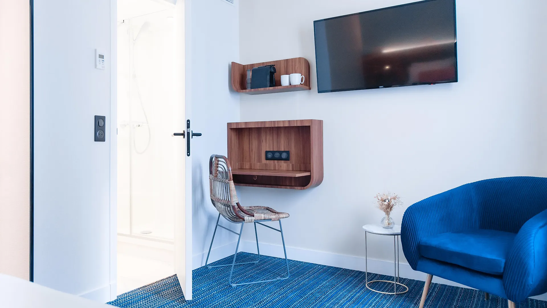 Hotel Bleu De Grenelle 4*