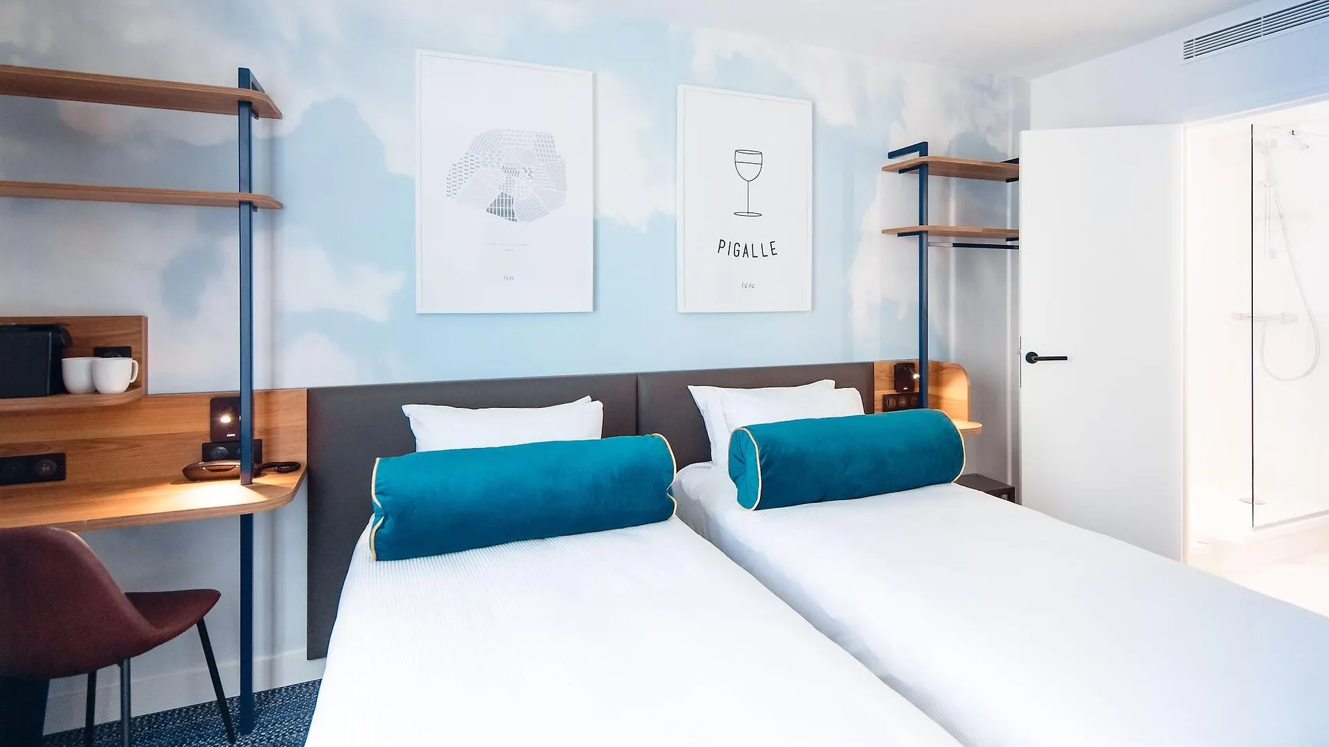 Hotel Bleu De Grenelle - Tour Eiffel 4*