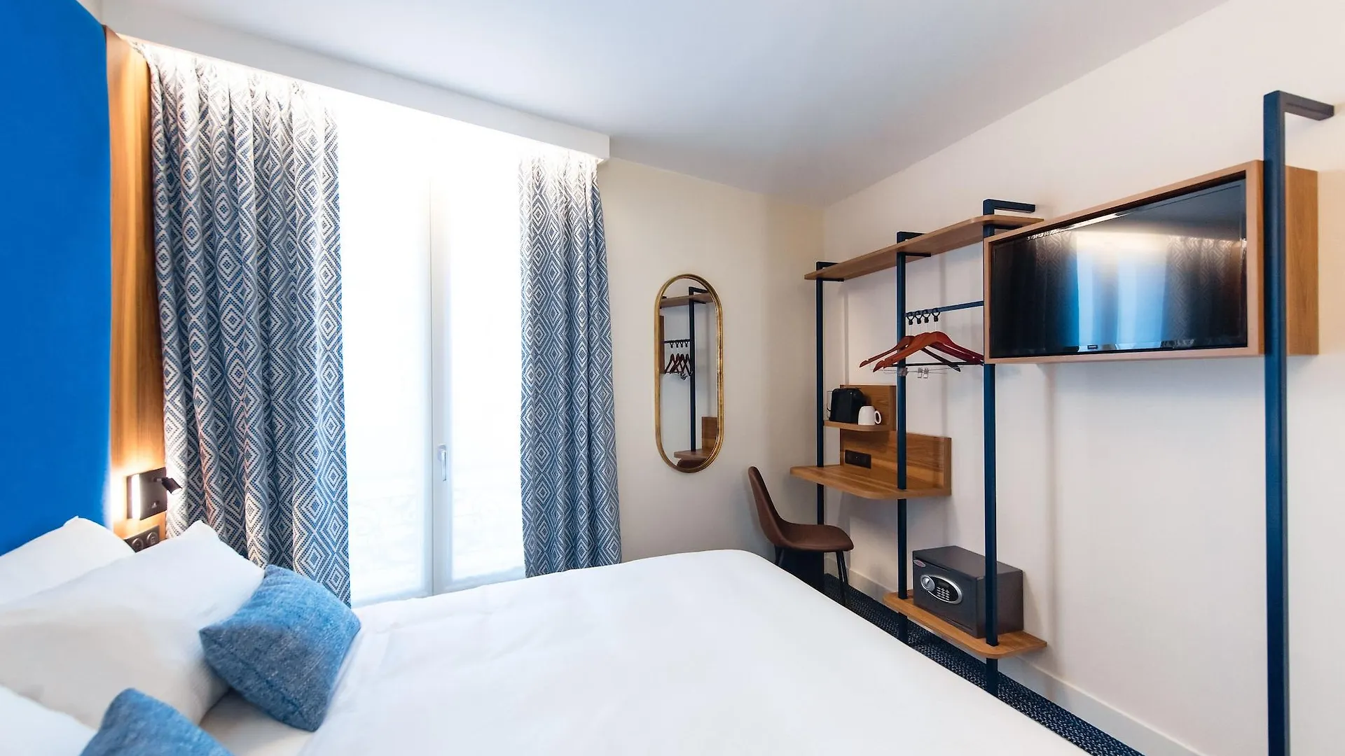Bleu De Grenelle - Tour Eiffel Hotel