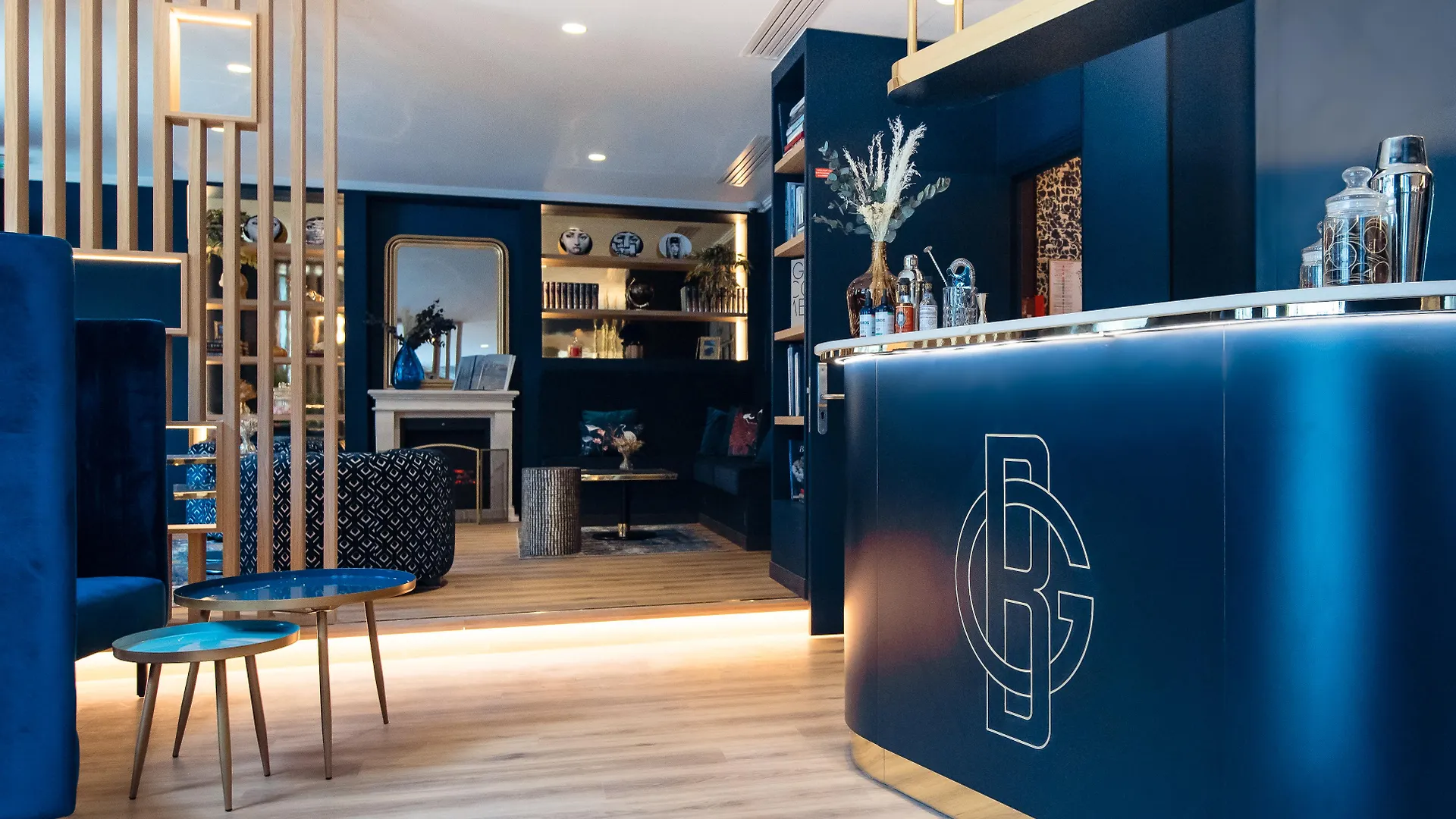 Bleu De Grenelle - Tour Eiffel Hotel